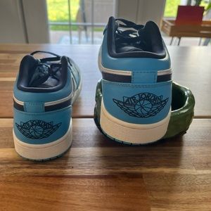 Air Jordan 1 Low Nike Mens Sneaker Sz 11